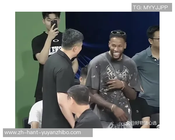 男篮集训早晨气氛轻松张镇麟徐杰亲密互动四名球员因故缺席训练